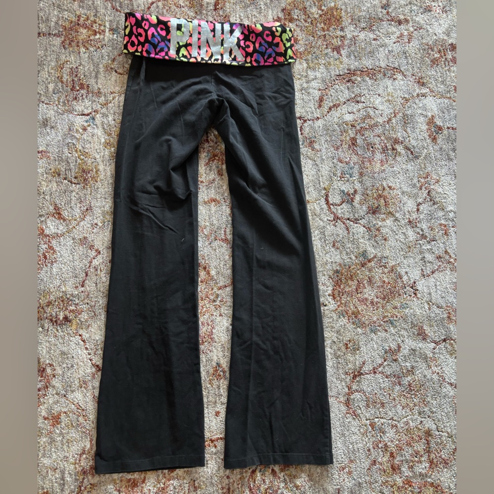 VS PINK YOGA PANTS